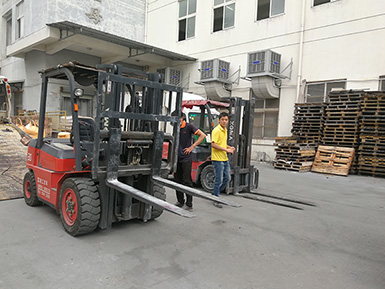 廈工叉車忠實(shí)的老客戶！感謝一路支持